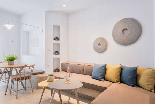 Michael Zeppos Stuidos to rent paros naoussa apartments gallery photos 10